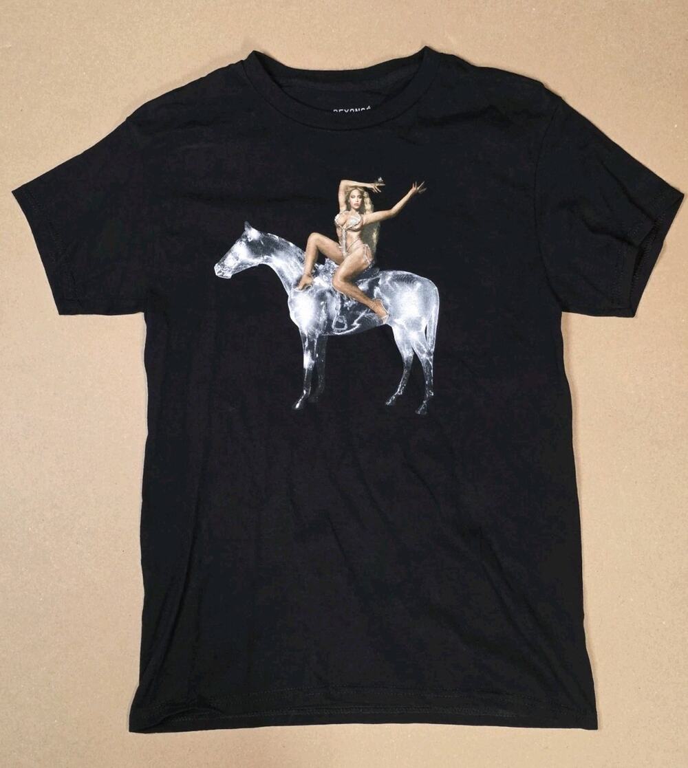 Beyonce Shirt SZ S Pose 3 Renaissance Horse Limited Edition Cowboy Carter Tour